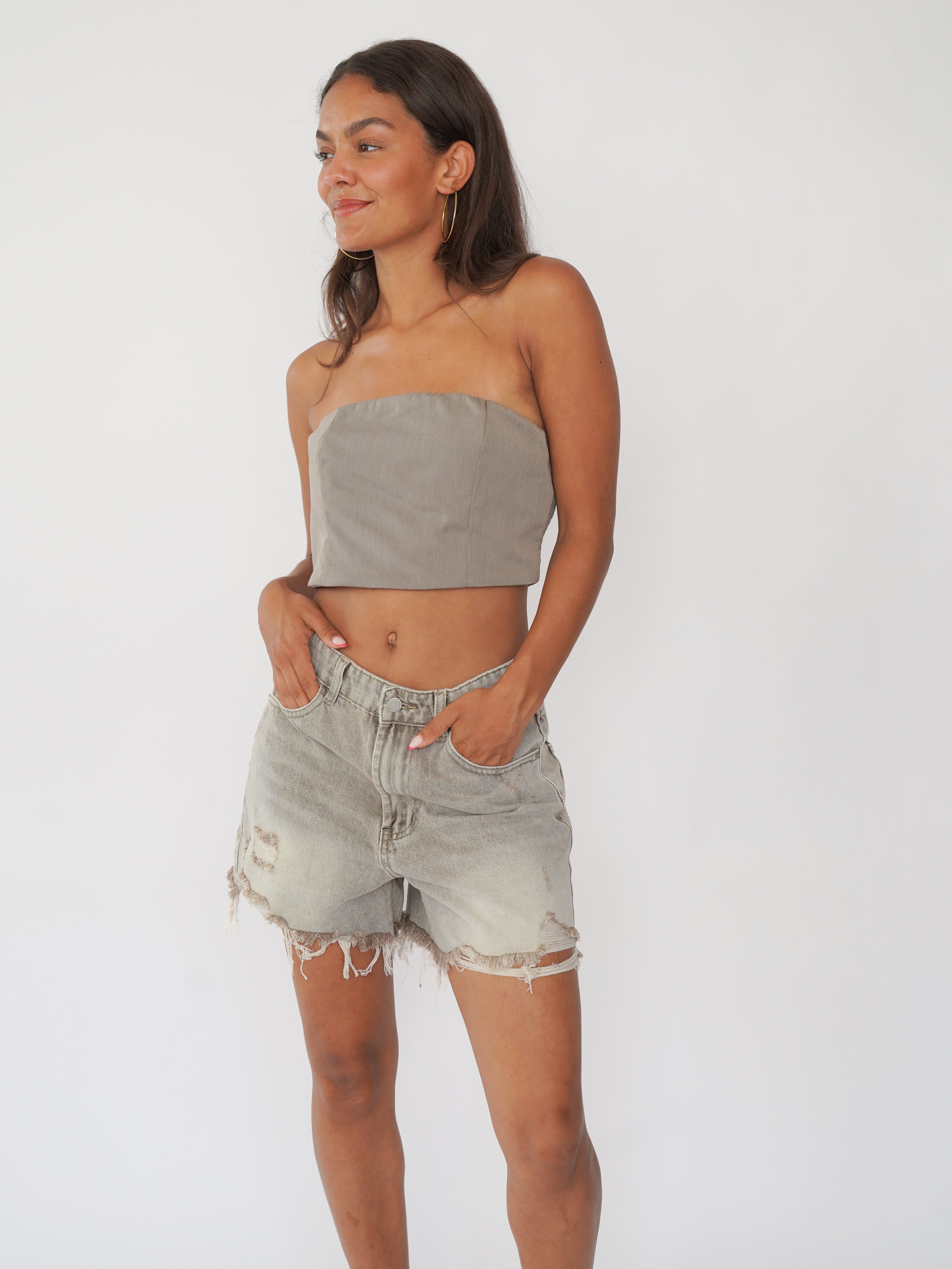 Noor short