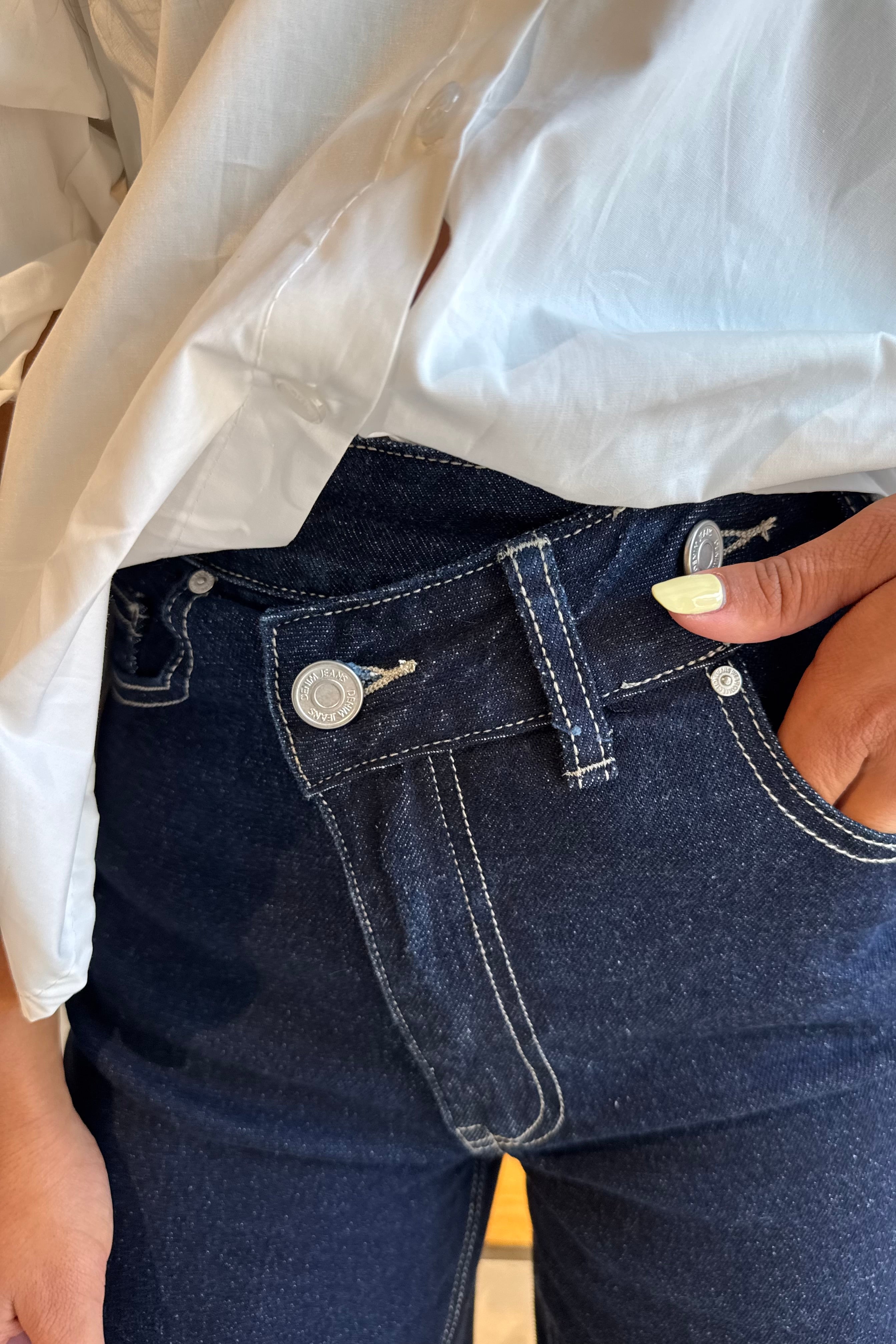 Nina Jeans