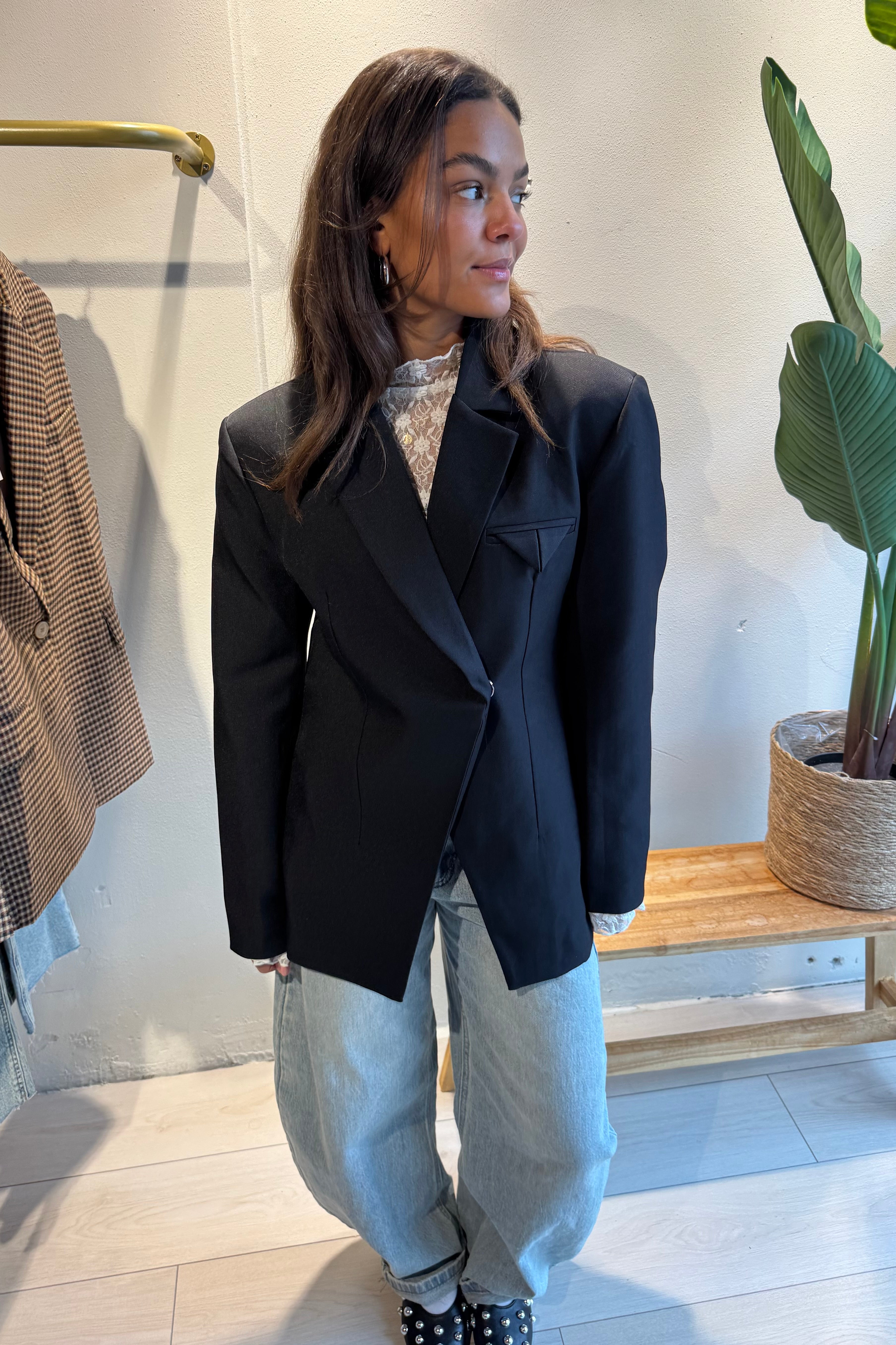 Nikki Blazer schwarz