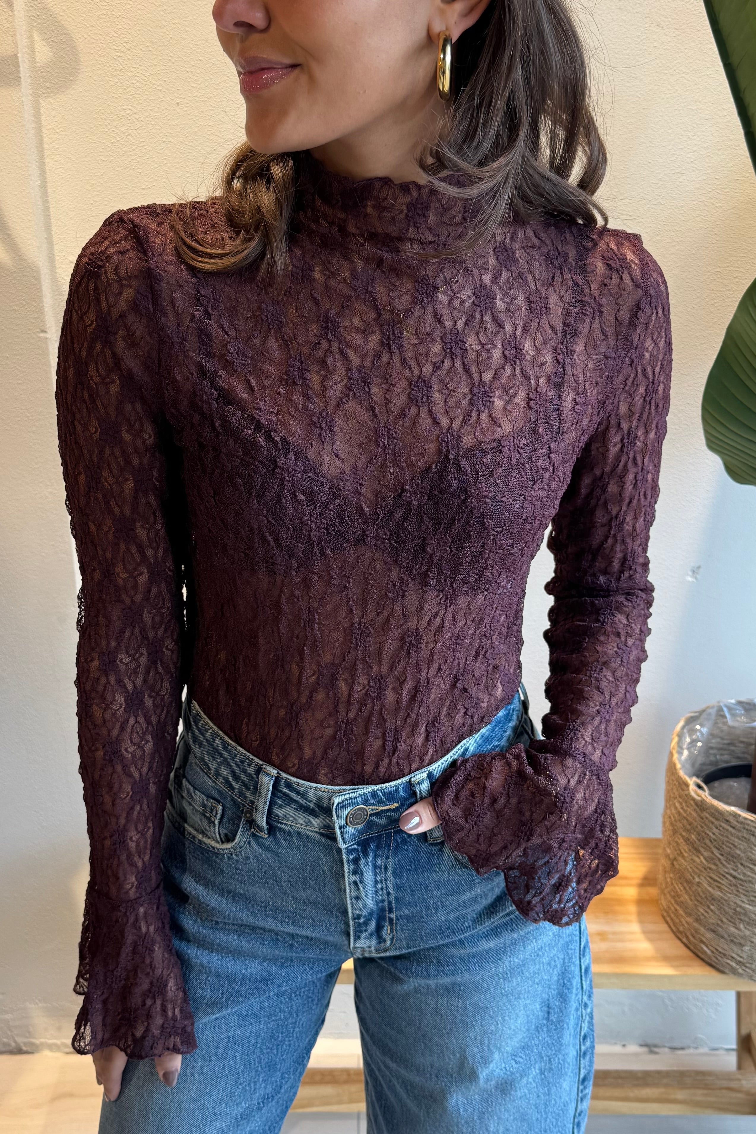 Mesh-Top Weinrot