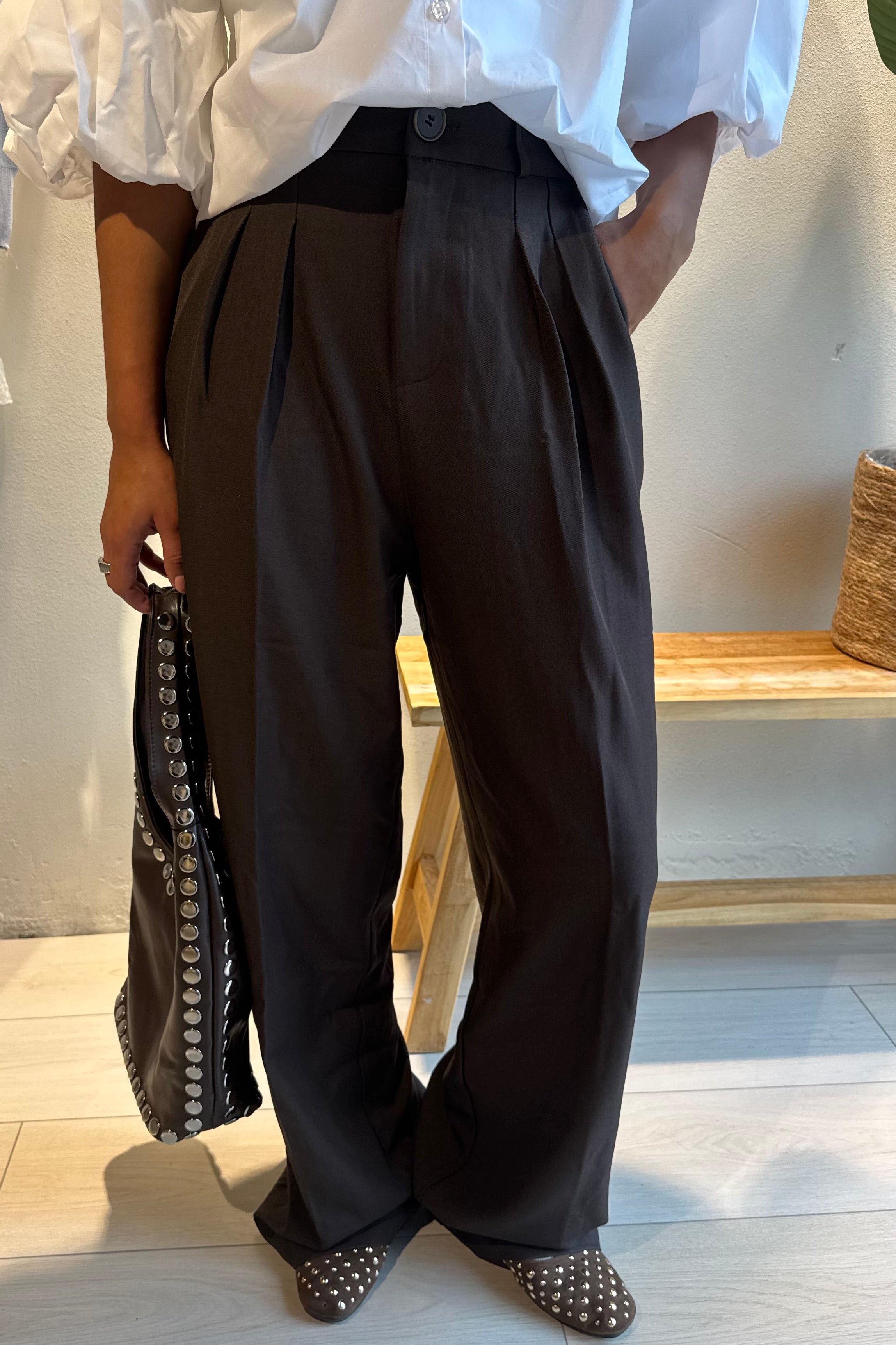 Liora Hose